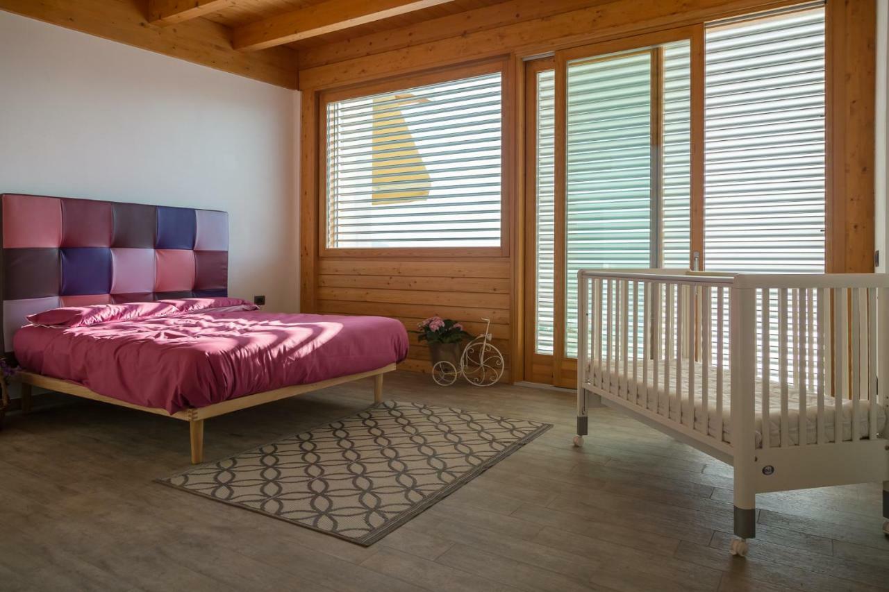 Agriturismo Alveare Sul Lago 皮索涅 外观 照片