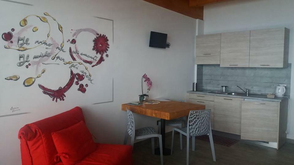 Agriturismo Alveare Sul Lago 皮索涅 外观 照片